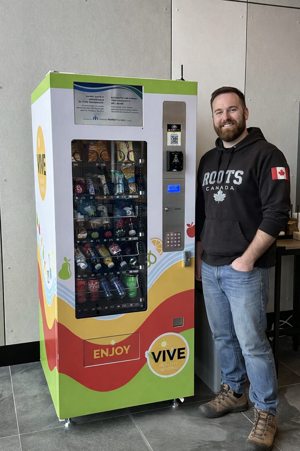 Vive Combo vending machine with built-in LED display